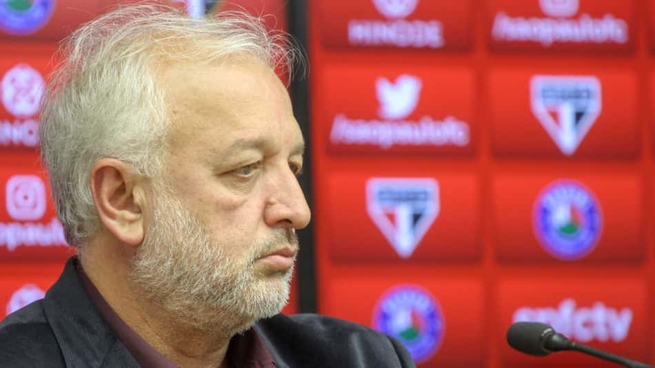 Vai ter posicionamento? O que o São Paulo pensa da polêmica entre Palmeiras e CBF