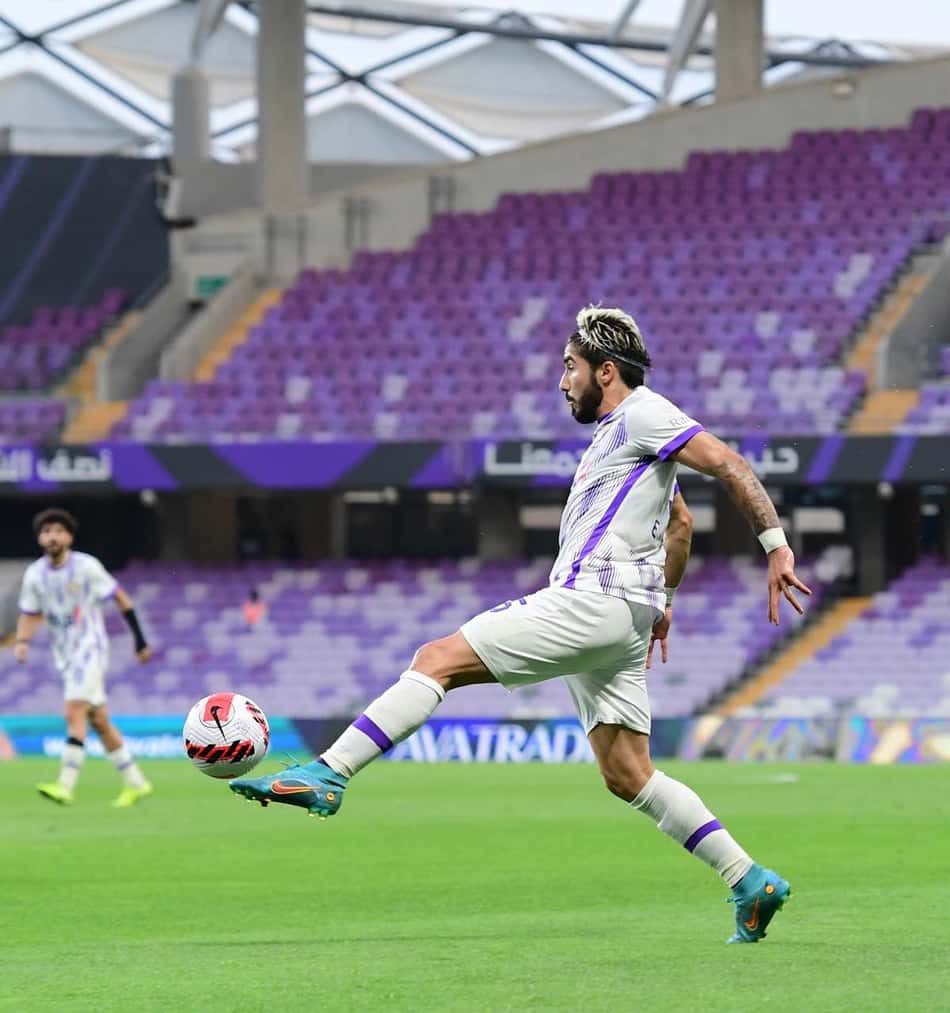 Destaque nos Emirados Árabes, Erik vê Al Ain com chances para brigar por três títulos na temporada