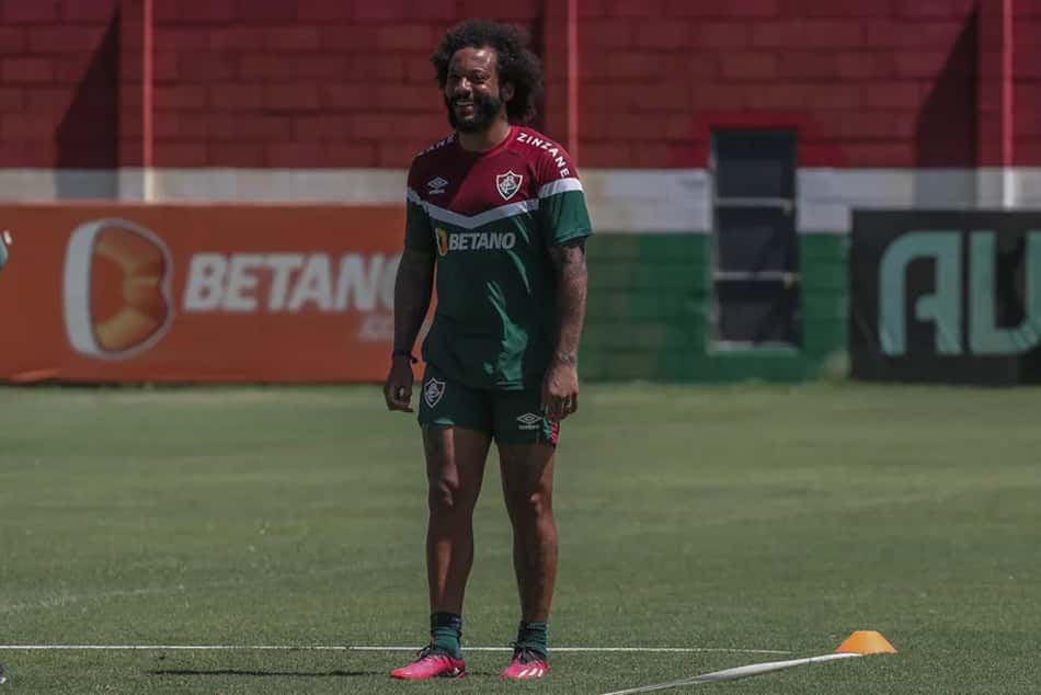 Com Marcelo, Fluminense divulga lista de relacionados para decisão do Carioca