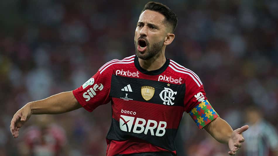 Éverton Ribeiro, do Flamengo, lidera ranking de passes decisivos do Brasileirão