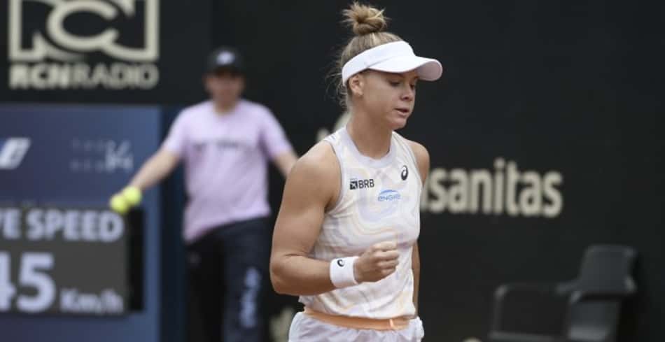 Laura Pigossi vence na estreia em Bogotá