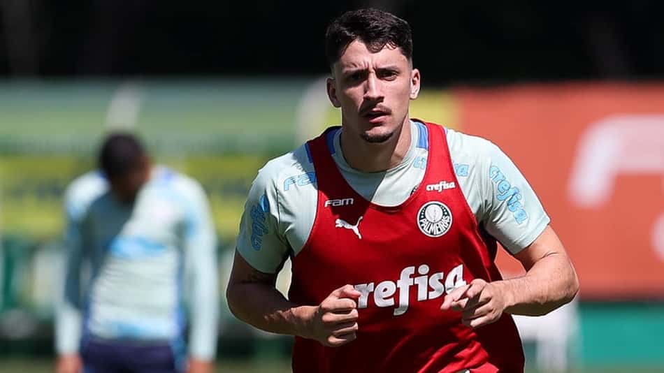 Após exames, Piquerez tem lesão constatada e vira preocupação no Palmeiras