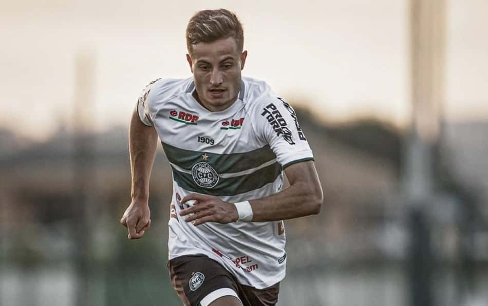 Recuperado, Nathan relembra drama de lesão e sonha com profissional do Coritiba