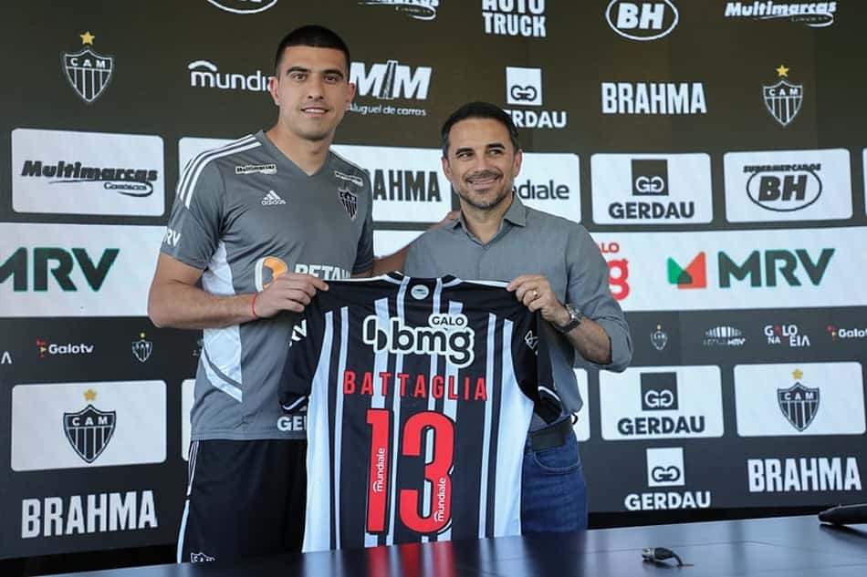 Rodrigo Battaglia é apresentado no Atlético-MG e afirma: 'Nunca duvidei em vir para o Galo'