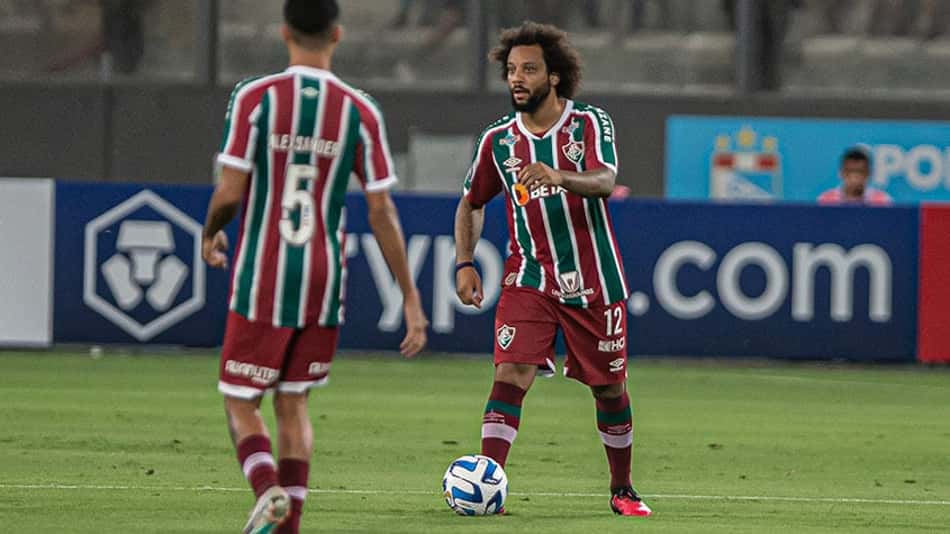 Sporting Cristal x Fluminense Marcelo