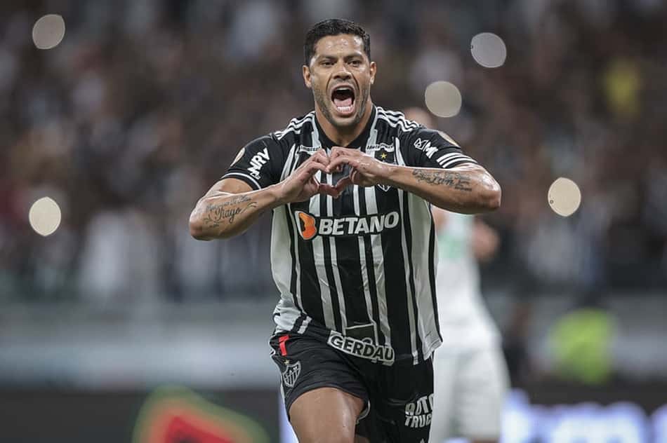 Hulk chega a 10 gols em sete jogos pelo Atlético-MG no Independência