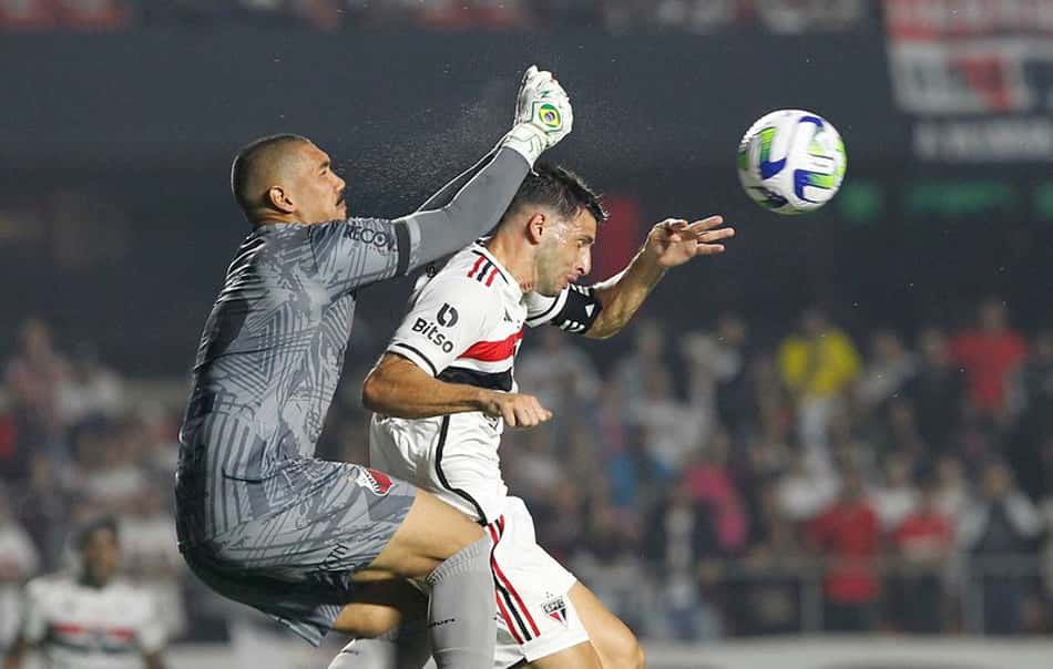 Calleri faz auto-crítica, reconhece atuação abaixo da média do São Paulo, mas enaltece Ituano após empate