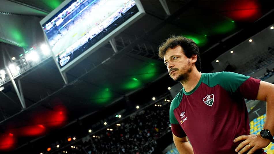 Diniz lamenta chances perdidas pelo Fluminense e confirma testes no segundo tempo: 'Alternativas'