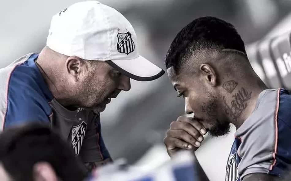 Chegada de Sampaoli ao Flamengo é trunfo para recuperação de 'medalhões'