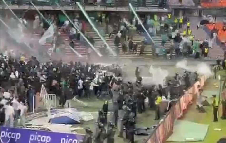 Na Colômbia, partida é adiada por briga entre torcedores e polícia