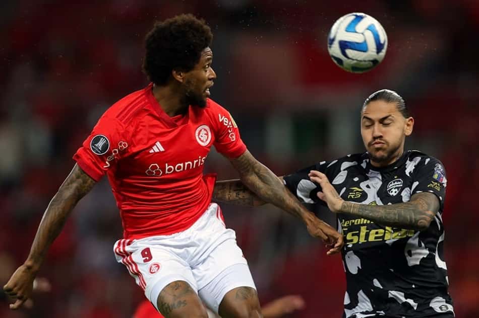 Internacional faz verdadeira 'blitz' e vence o Metropolitanos com gol nos acréscimos