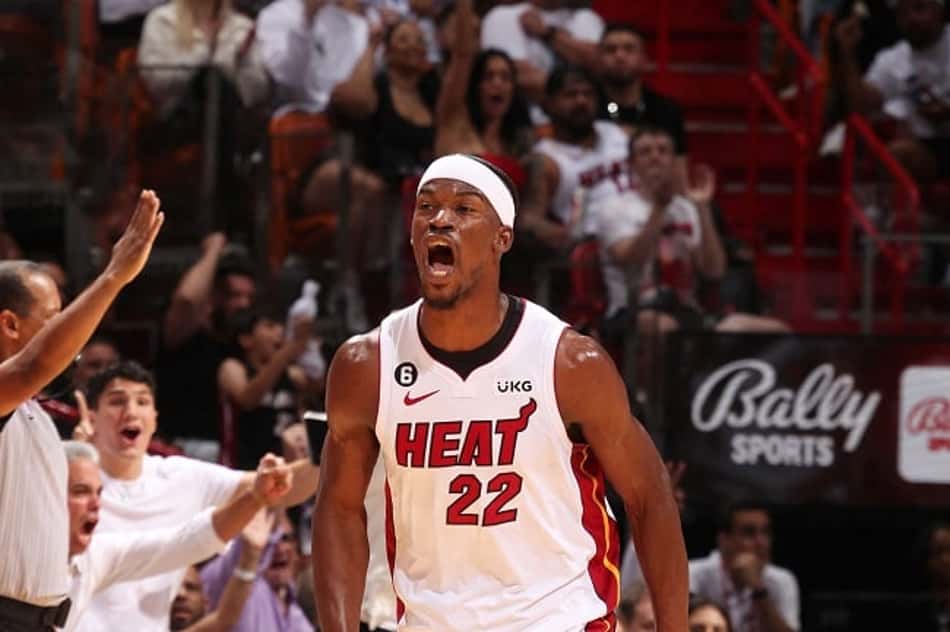 "Amo os playoffs", afirma Jimmy Butler após atuação histórica pelo Heat