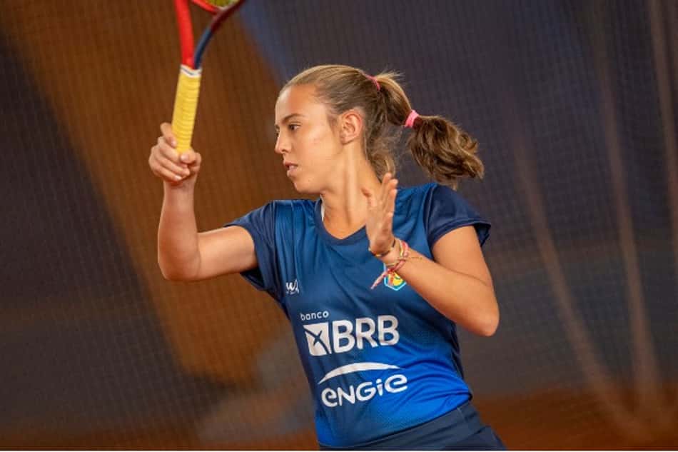 Após experiência na Billie Jean King Cup, Olívia Carneiro disputa importante torneio em Offenbach, na Alemanha