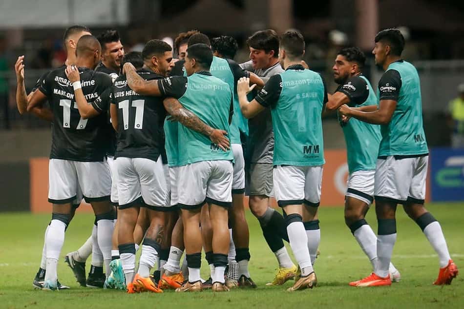 ANÁLISE: Botafogo mostra maturidade diante do Bahia e ressuscita momentos positivos de 2022