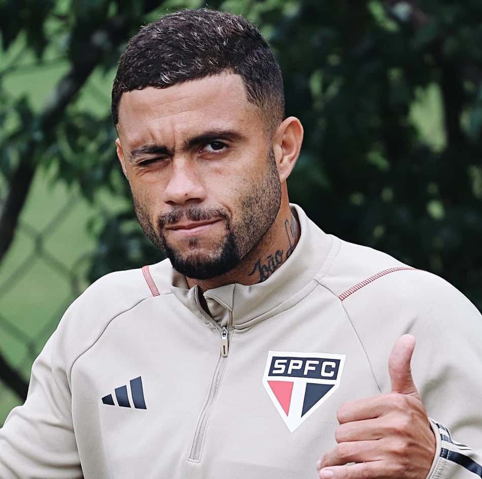 Em reapresentação do São Paulo após classificação, Erison tem evolução em lesão e Calleri trata dengue em casa
