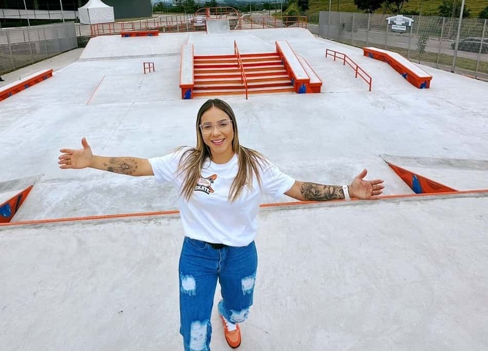 Focada nas Olimpíadas de Paris, Pâmela Rosa inaugura pista de skate em São José dos Campos