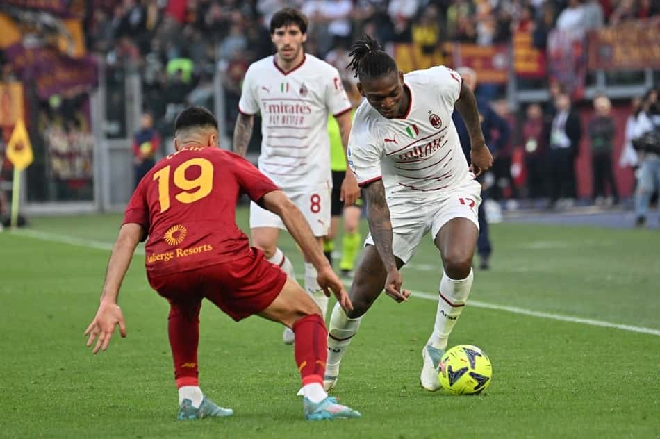 Roma e Milan fazem jogo ruim e empatam em 1 a 1 pelo Italiano