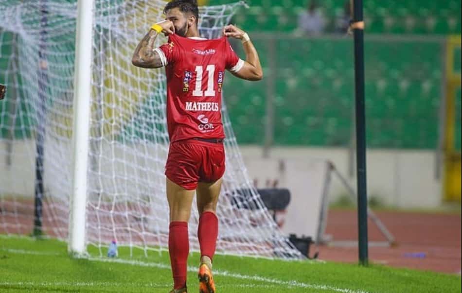 Em Gana, Medeiros comenta sobre momento da carreira