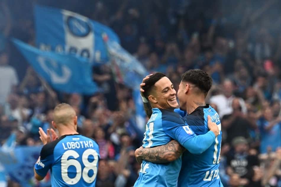 Nervosismo toma conta, Napoli tropeça na Salernitana e perde a chance de ser campeão italiano