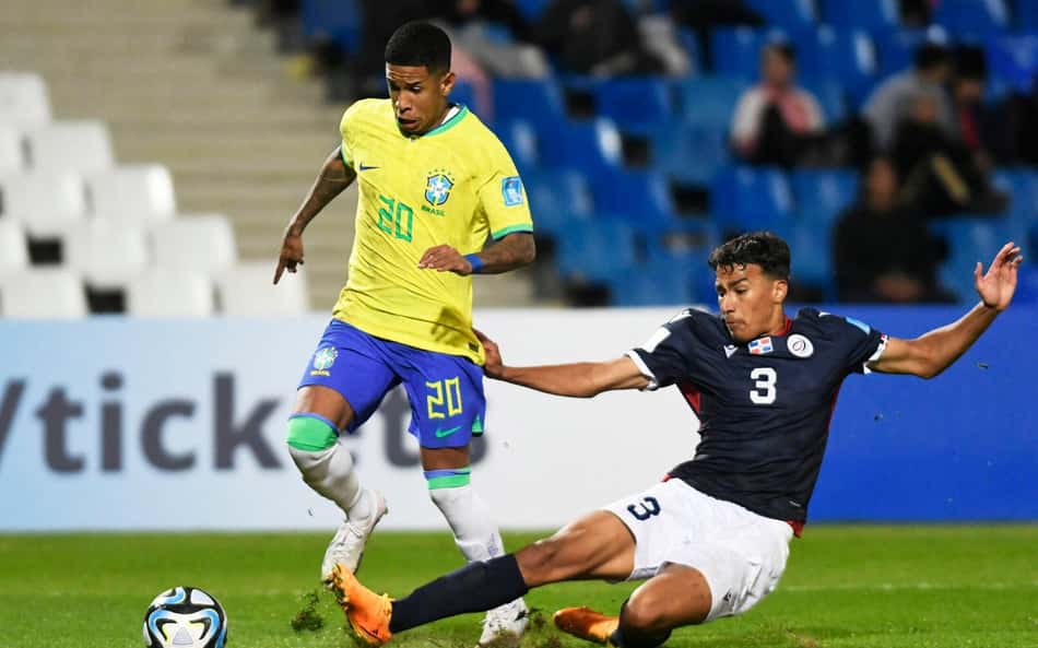 Savinho valoriza vitória do Brasil no Mundial Sub-20 e boa atuação: 'É reconhecer meu talento'