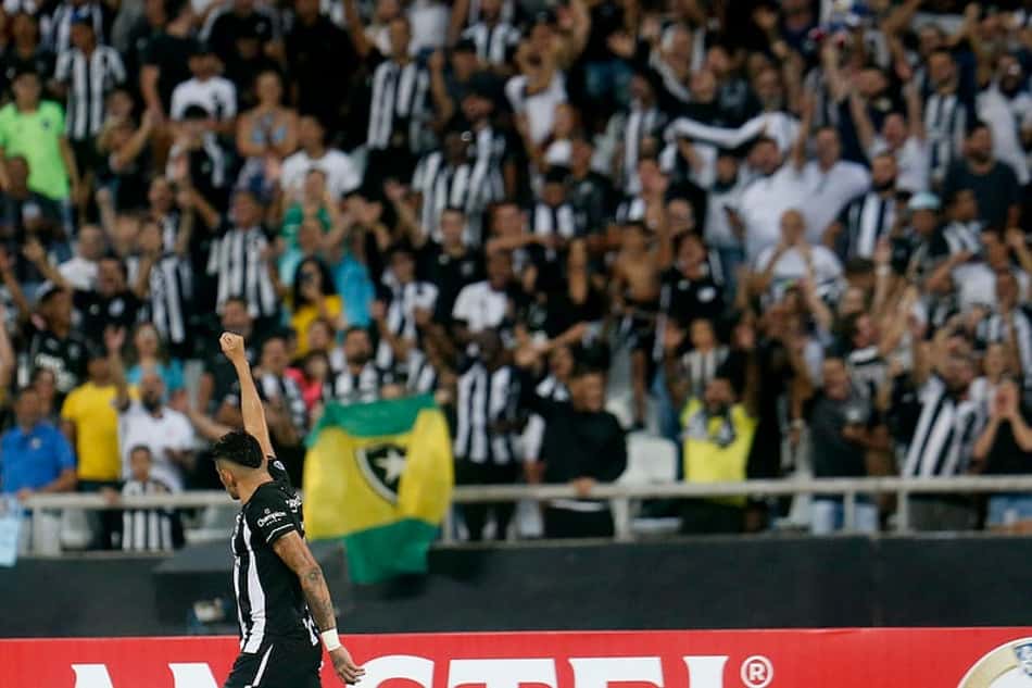 Botafogo ganha sequência de jogos no Nilton Santos e busca manter boa fase diante da torcida