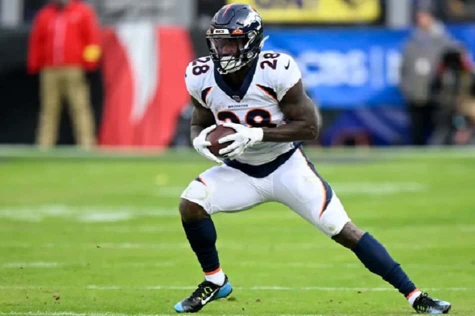 Buffalo Bills contrata running back Latavius Murray