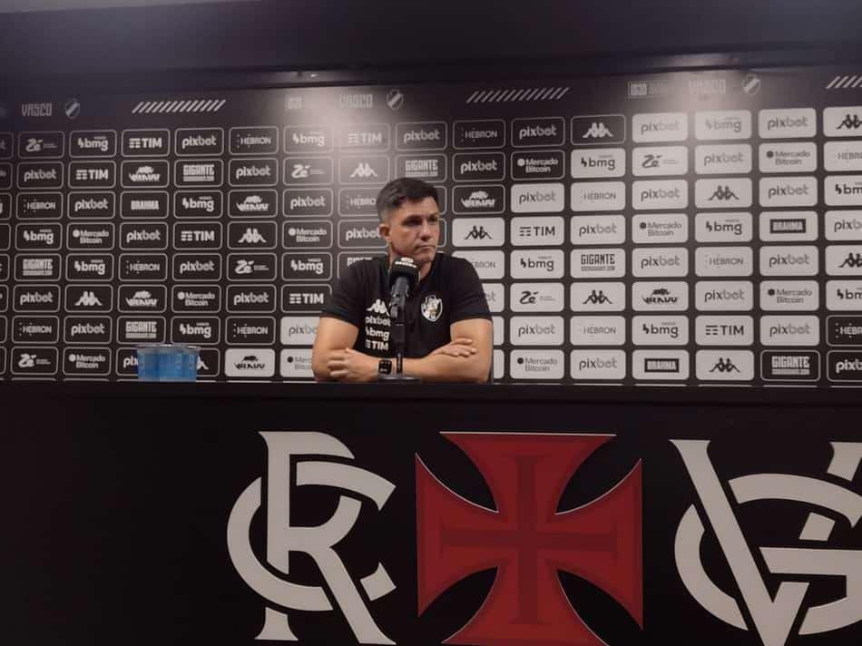 Barbieri atribui derrota do Vasco à ineficiência nas finalizações: 'Faltou concluir melhor'