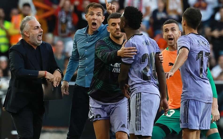 Pentacampeão do mundo revela que sofreu racismo na Espanha: 'Era chamado de mono'
