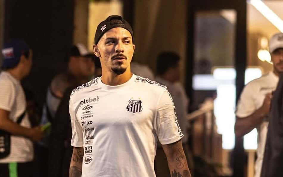 Alison revela abatimento do elenco do Santos com caso Bauermann: 'A gente também sente'