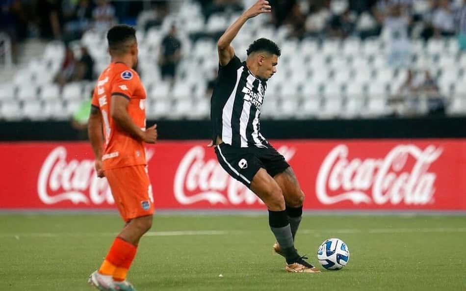 César Vallejo x Botafogo: Conmebol altera horário de jogo da Sul-Americana
