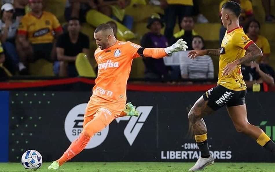 Weverton comemora partida sem sofrer gols e dedica vitória do Palmeiras a Magliocca: 'Fizemos o melhor por ele'