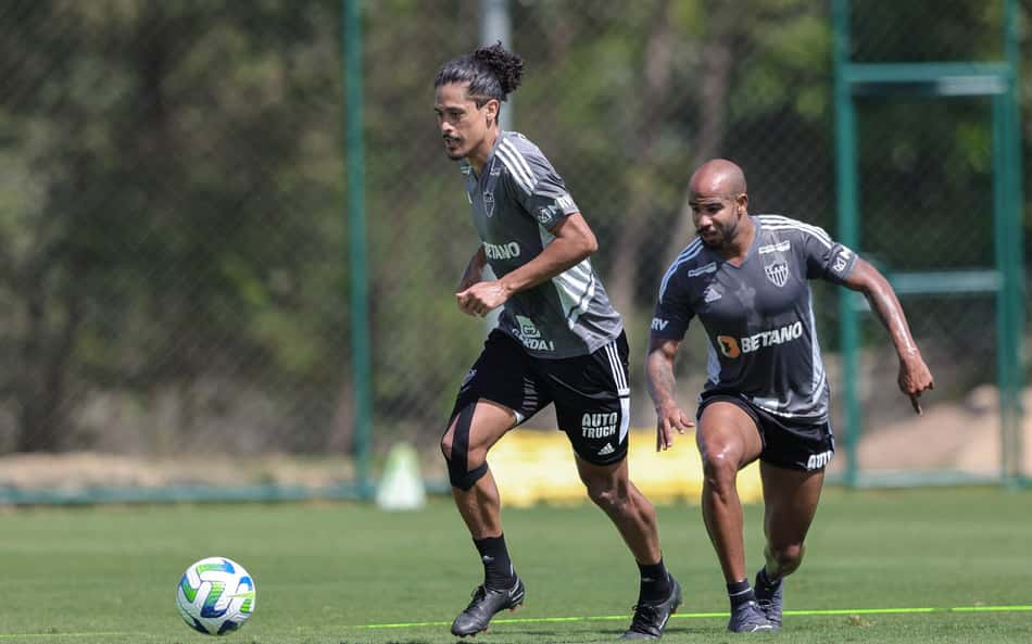 Atlético-MG terá quatro reforços para encarar o Botafogo