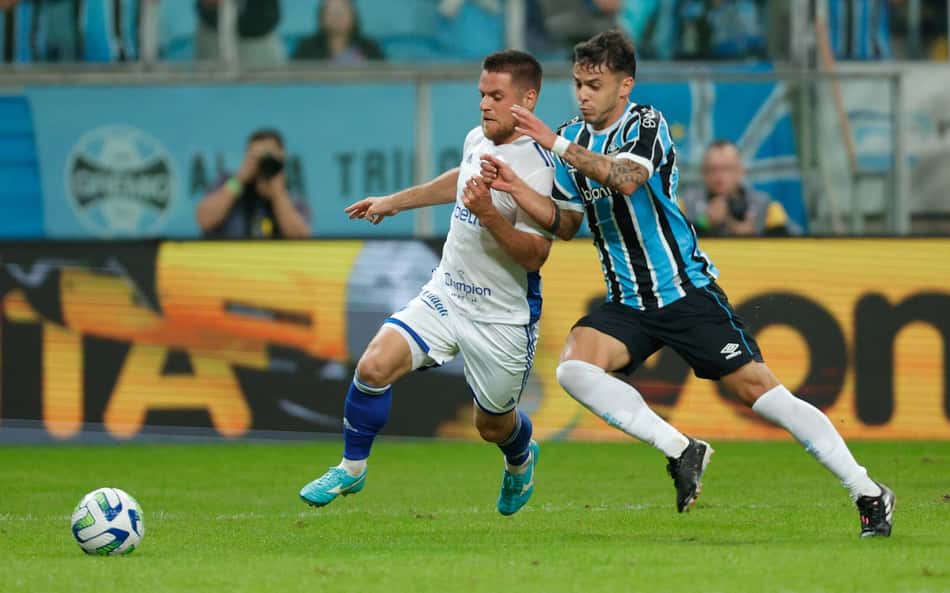 Copa do Brasil: Em noite de golaços, Grêmio e Cruzeiro ficam no empate