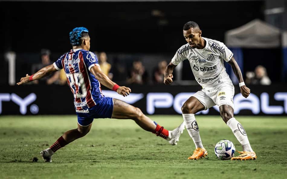 'Toda vez que é milimetricamente, é contra o Santos', dispara Lucas Pires sobre gol de Deivid anulado diante do Bahia