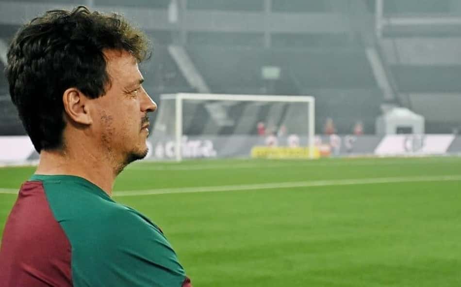 Diniz assume culpa por atuação ruim do Fluminense: 'Erro foi meu'