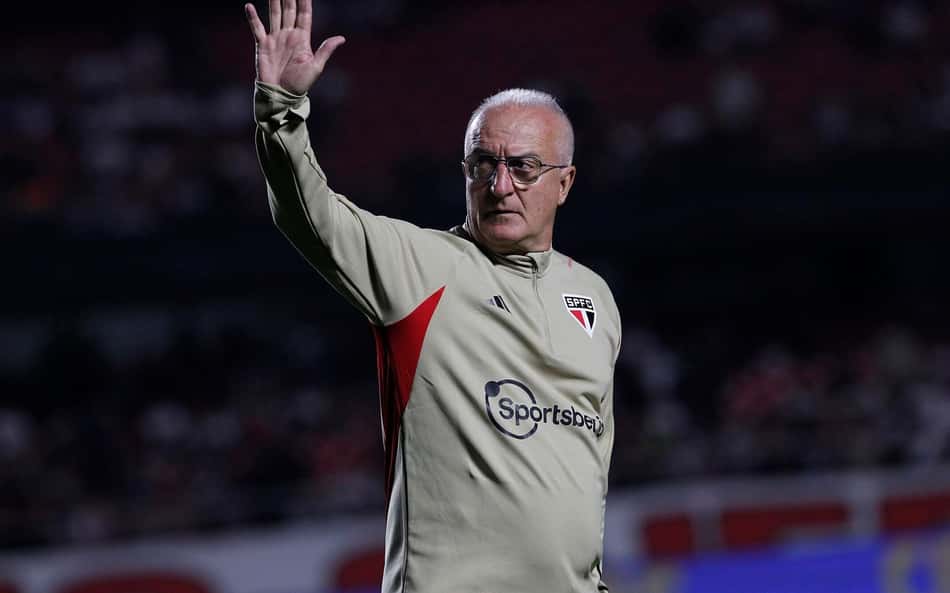 Pés no chão, a ordem de Dorival no São Paulo após mais uma vitória: 'Céu e o inferno no futebol só tem um palmo de distância'