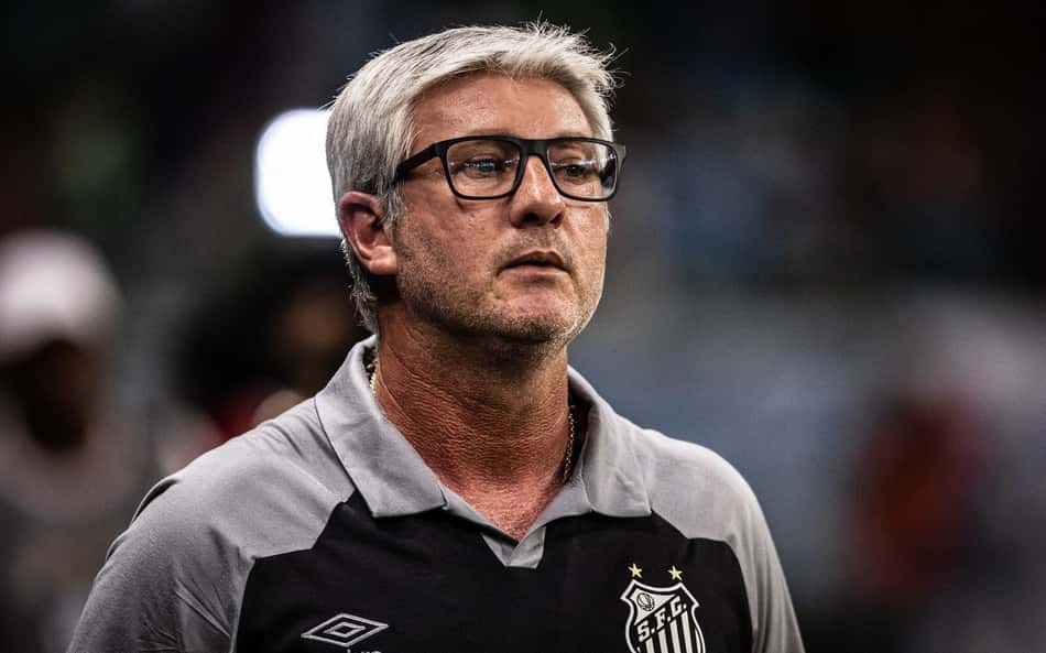 Odair isenta Bruno Mezenga de eliminação do Santos na Copa do Brasil: 'Responsabilidade é de todos'