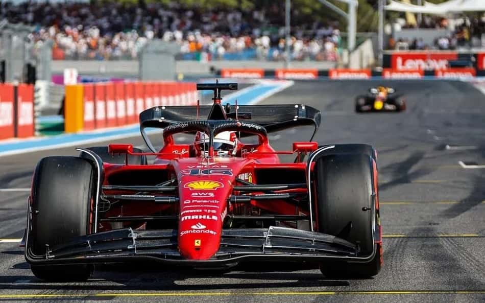 99955610-ferraris-monegasque-driver-charles-leclerc-arrives-in-the-parc-ferme-after-the-qualify-aspect-ratio-512-320