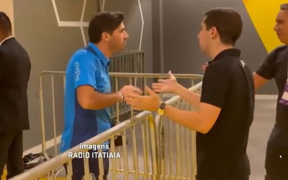 Abel Ferreira, técnico do Palmeiras, liga para repórter para pedir desculpas após episódio no Mineirão