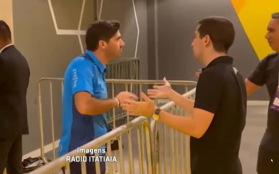 Jornalista aponta 'excesso das duas partes' em situação de Abel Ferreira: 'Uma guerra que todos estão perdendo'