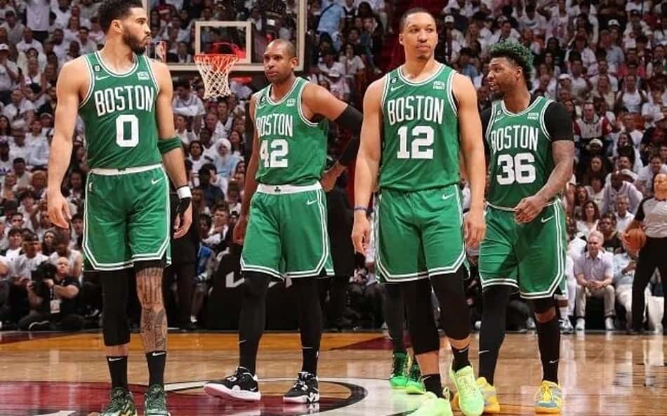 Boston Celtics tenta forçar jogo que só aconteceu três vezes na história da NBA