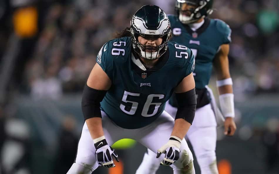 Jason Kelce lamenta saída de Isaac Seumalo, dos Eagles: 'um dos jogadores mais consistentes'