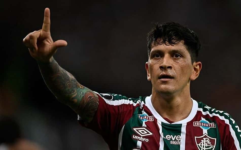 Web se rende a Germán Cano após hat-trick contra o River Plate: 'Muito f***'