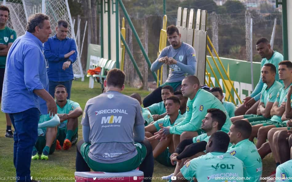 Presidente do América-MG cita 'carências' no elenco e projeta contratações
