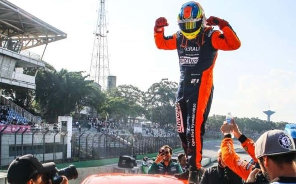 Dante e Índio mudam estratégia para manter a ponta na AMG Cup