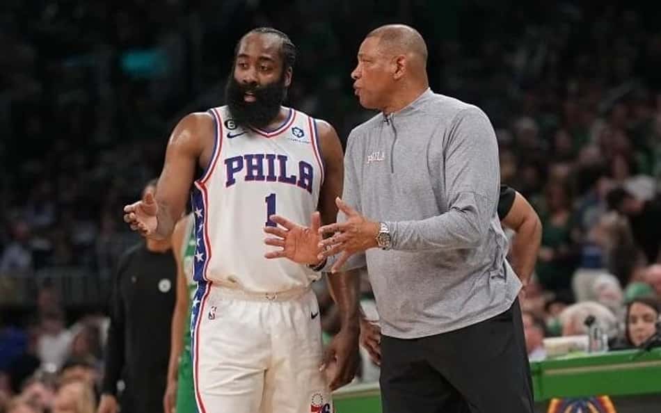 "James Harden causou a demissão de Doc Rivers no Sixers", acusa ex-jogador