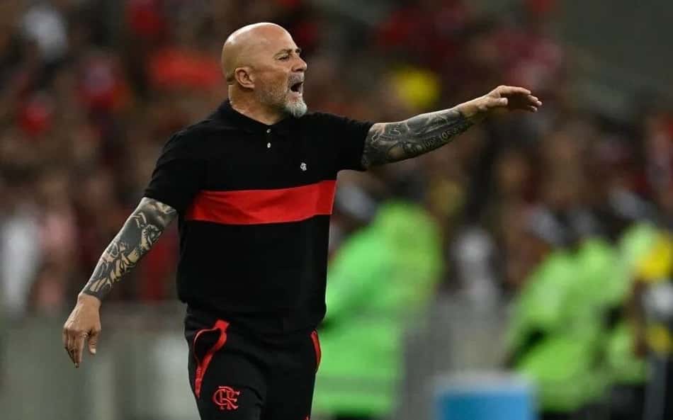 ANÁLISE: Flamengo tem que comemorar o resultado, mas precisa melhorar o desempenho