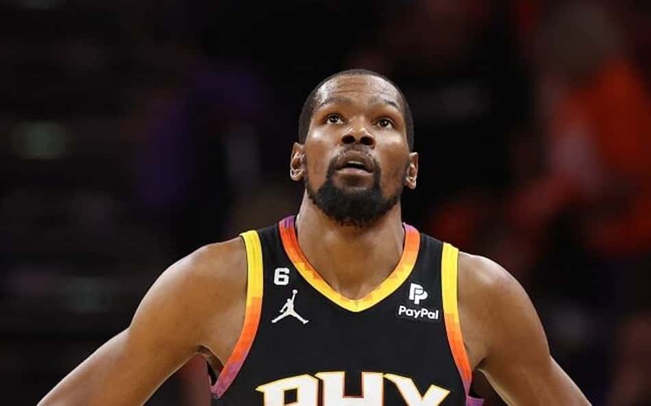 Após eliminação do Suns, Kevin Durant admite: "Vergonhoso"