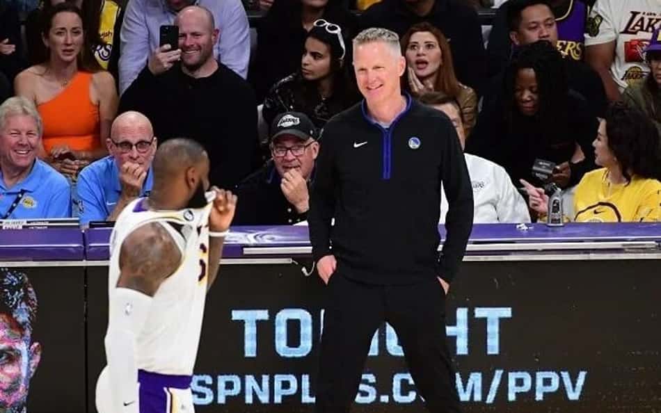 LeBron James rebate acusação de Steve Kerr após derrota: "Não simulamos faltas"