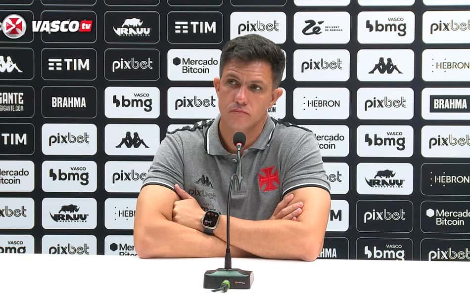 Barbieri enaltece entrega do Vasco e valoriza ponto conquistado: 'Importante'
